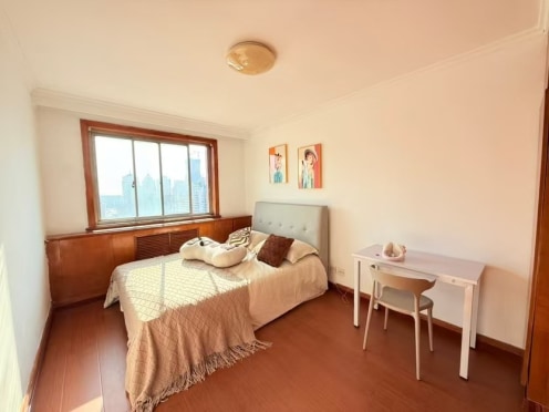 合租·政法公寓一期 3居室 南卧