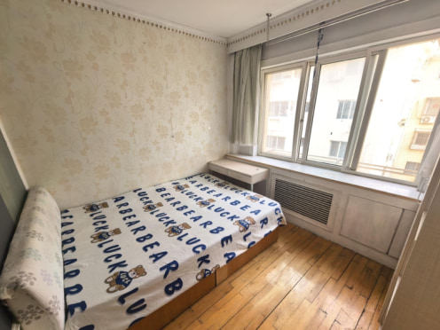 合租·弘信海滨新村 4居室 南卧