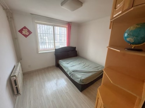 合租·天林家园 3居室 南卧