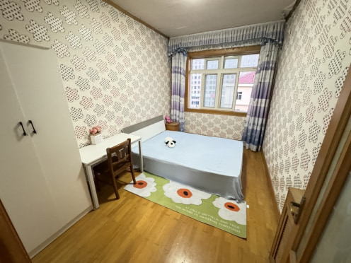 合租·金岭花园A区 5居室 南卧