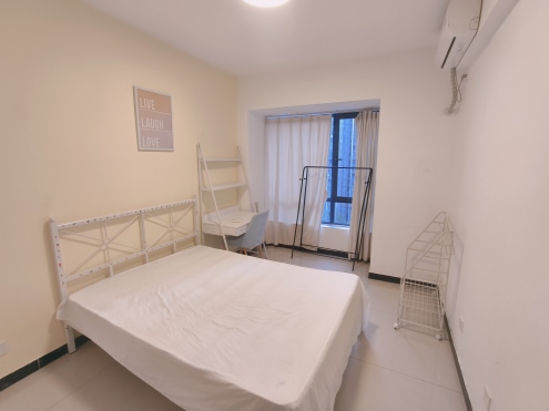 合租·金沙鹭岛一期 5居室 南卧