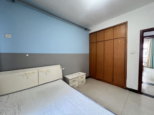 独栋·巴克公寓 金谈固家园月坛园公寓 长安万达朝晖桥金谈固地坛园步梯二楼三室 3室1厅