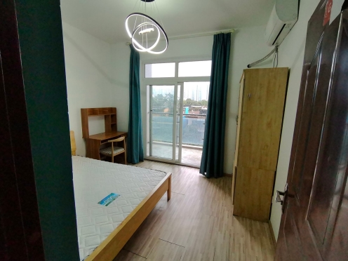 合租·长城馨苑(高新) 3居室