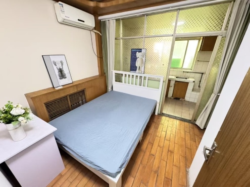 合租·吉祥小区(雁塔) 5居室 南卧