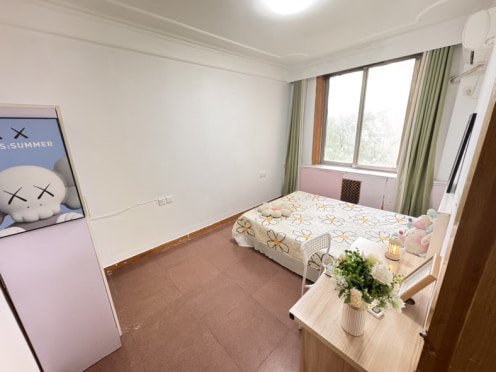 合租·太白花园 3居室 南卧