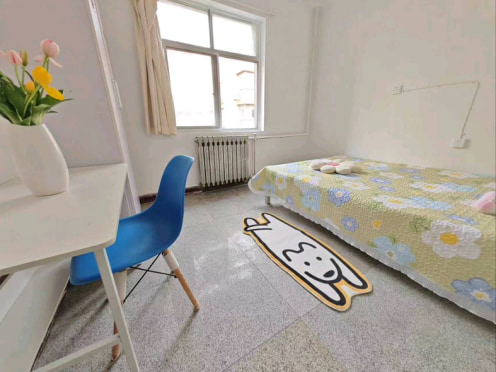 合租·丁白村家属院 5居室 南卧