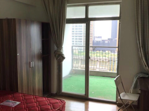 合租·渝蒲大厦 4居室 南卧