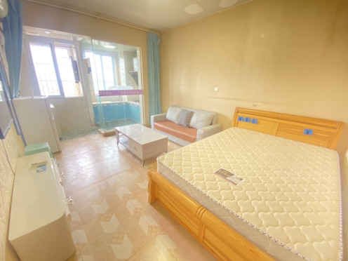 独栋·窝边公寓 地铁首座 万盛地铁口，可月付，无中介，民用水电气 1室1厅