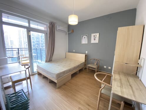 合租·比华利国际城二期 3居室