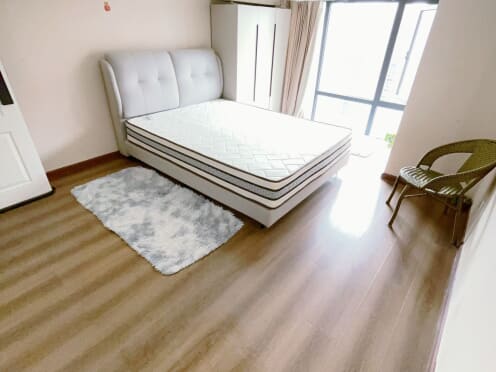 独栋·亿城公寓 蓝光东方天地7栋 押一付一 无中介 可短租 可月付 开间