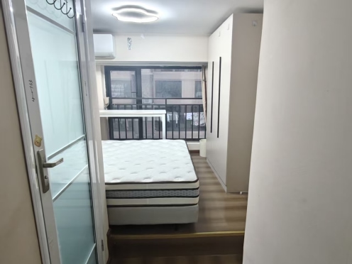 独栋·亿城公寓 蓝光东方天地7栋 可短租 可押一付一 无中介费 开间