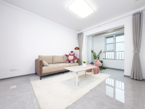 独栋·租建投安居公寓 赞城五期店 西中环女生友好、储物空间充足、控近大学双卫三居24小时监，无中介费可月付--11 3室2厅