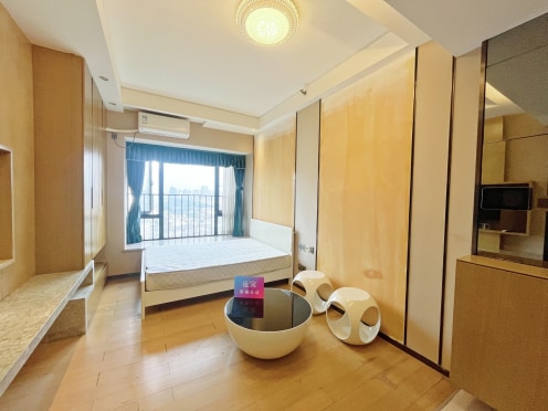 独栋·迹寓 保利大都汇 直租无中介 民水电 东向33方高层采光超好大单间 开间