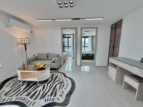 独栋·超寓 奥园城市天地店 汉溪长隆保利大都会南村万博精装两房一厅有阳台 2室1厅