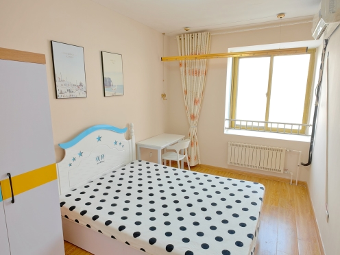 合租·世贸中心 4居室 北卧