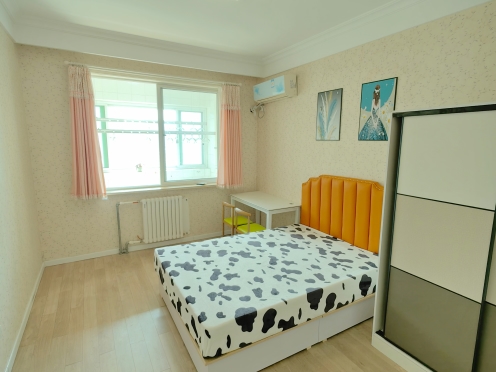 合租·华都大厦 3居室 南卧