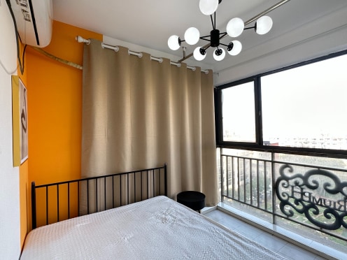 合租·红谷凯旋 5居室 北卧