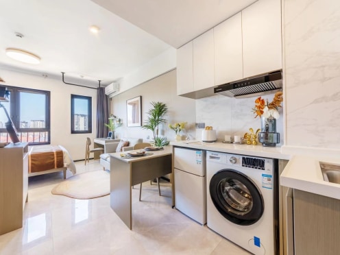 独栋·龙湖冠寓 上渡九里晴川旗舰店 【限时折扣】 长租折扣 无中介费押一付一 停车方便南北通透家具采光好 开间