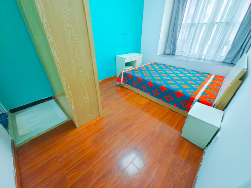 合租·雅颂居二期 5居室 南卧