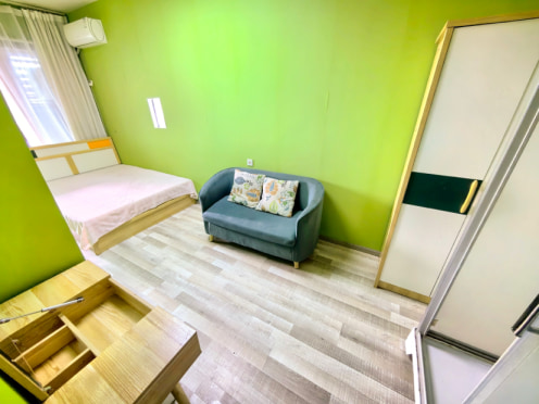 合租·人居盛和林语南区 5居室 东卧