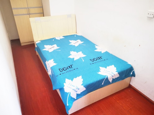 合租·仁和春天国际花园 5居室 南卧