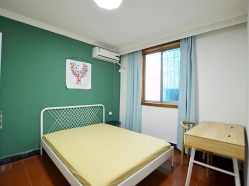 合租·川大华西新村十四宿舍 3居室 北卧