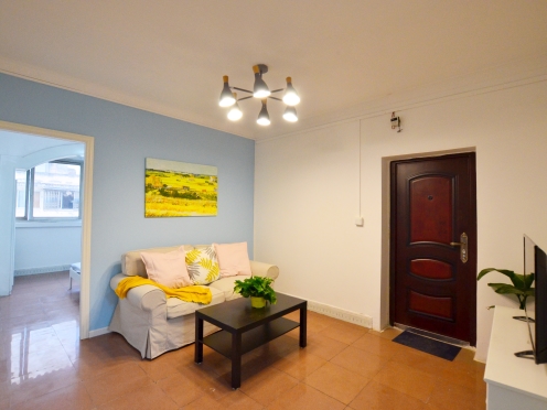 独栋·果果青年公寓 芳华街27号店 无中介费  小区可停车  芳草街地铁口  菜市商超便利 3室1厅