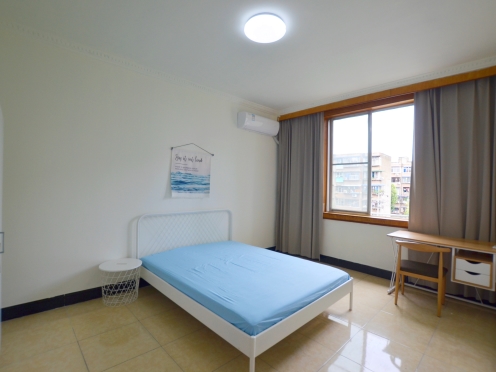 独栋·果果青年公寓 海蓉新邨店 0中介费 近地铁8号线 近王府井购物中心 3室1厅