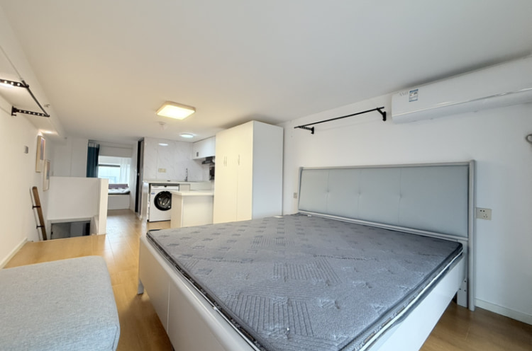 高配一室  多套房源 可押一付一  免费看房