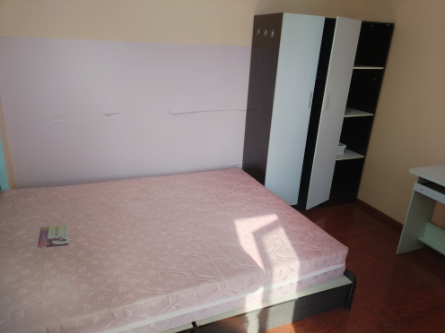 合租·飞大壹号广场 5居室 东卧