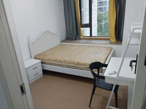 合租·正荣润锦府 5居室 南卧