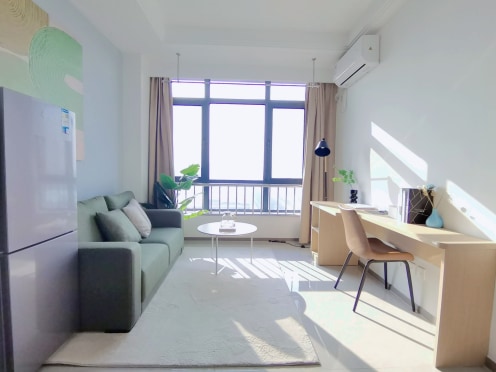 独栋·城轨曦寓 渭水驿（红会医院）店 （春节最长可9天免费住）地铁口优选双晴两室-无中介费 2室1厅