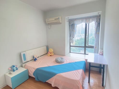 合租·鲁能星城二街区 4居室