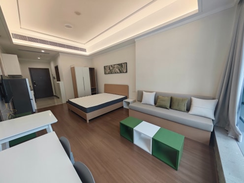 独栋·华寓 华发广场T2 （免佣）国企单间，靠近横琴口岸，楼下华发商都，南向朝阳 1室1厅