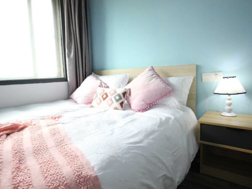 独栋·苇草公寓 苇草青年社店 超划算、温馨一居室，1.5米大床，可短租拎包入住 1室1厅