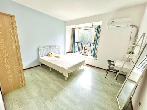 合租·望江锦园 5居室 南卧