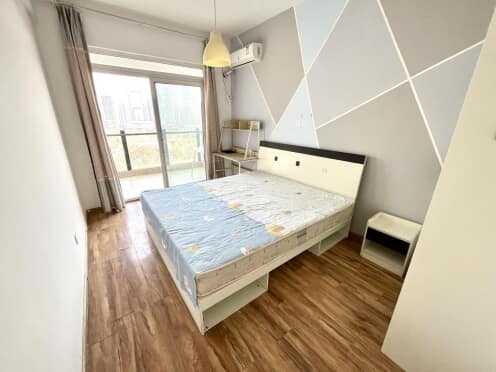 合租·望江水岸 5居室 南卧