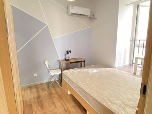 合租·望江锦园 5居室 南卧