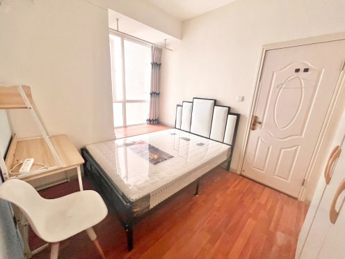 合租·望江锦园 5居室 南卧