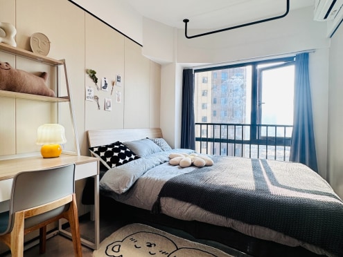 独栋·冠寓 武汉白沙天街店 近地铁口400米 双商场 有停车场 押一付一无中介 开间