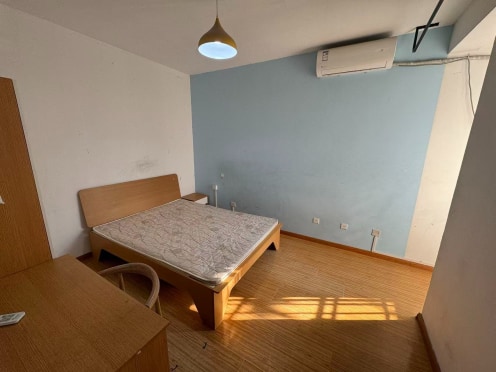 合租·九华华林家园 3居室 北卧