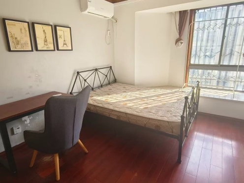 合租·国际花都郁金苑 5居室 南卧