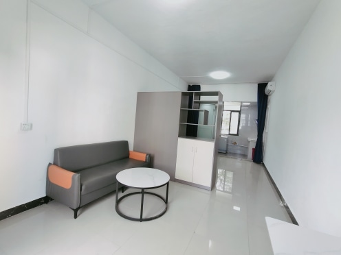 独栋·住我家公寓· 岗头店 （不短租）岗头近天安云谷大单间，园区环境好，采光好 开间