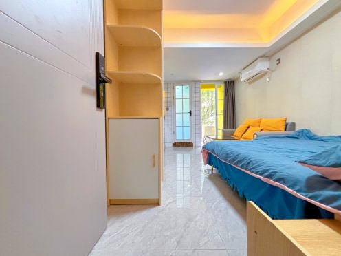 独栋·住我家公寓· 南坑地铁站店 （不短租）近双子塔、星河，直达福田岗厦北阳台单间 开间