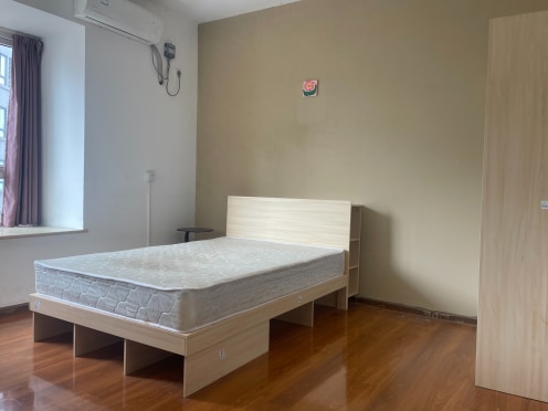 合租·玺龙湾 4居室