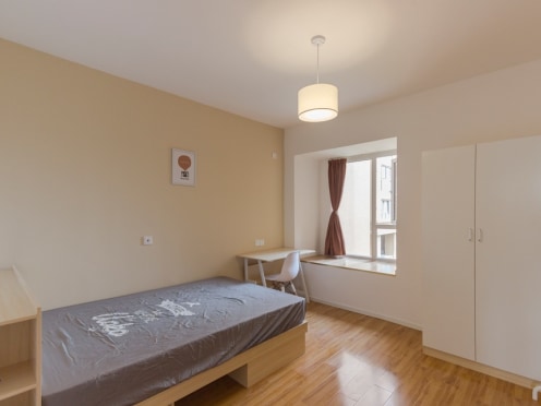 合租·美洲花园棕榈湾 4居室