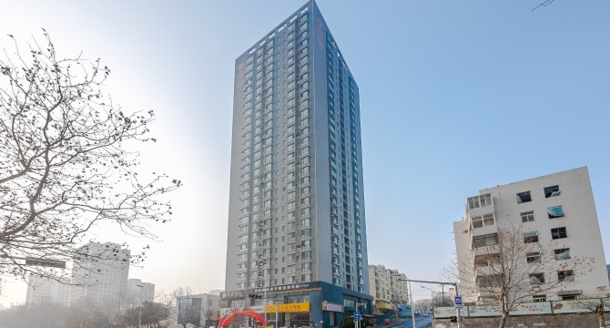 宁夏路地铁站店