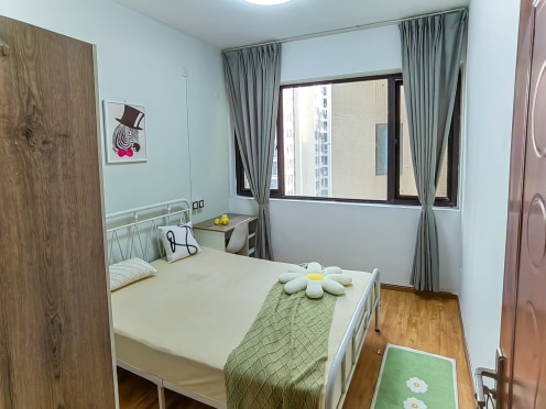 合租·保利春天花语 4居室 南卧