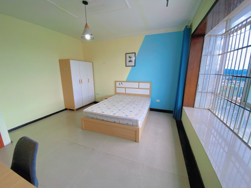 合租·白云大厦 3居室 南卧