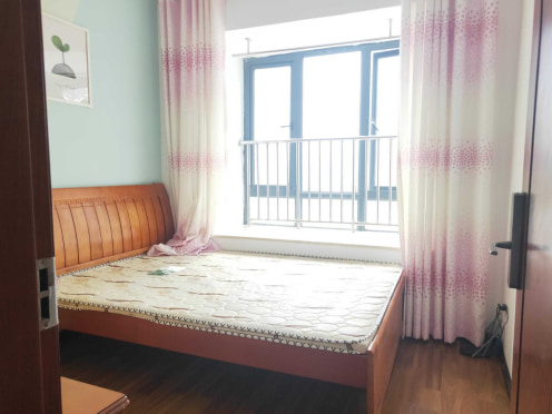 合租·中天长岭阳光 3居室 东卧